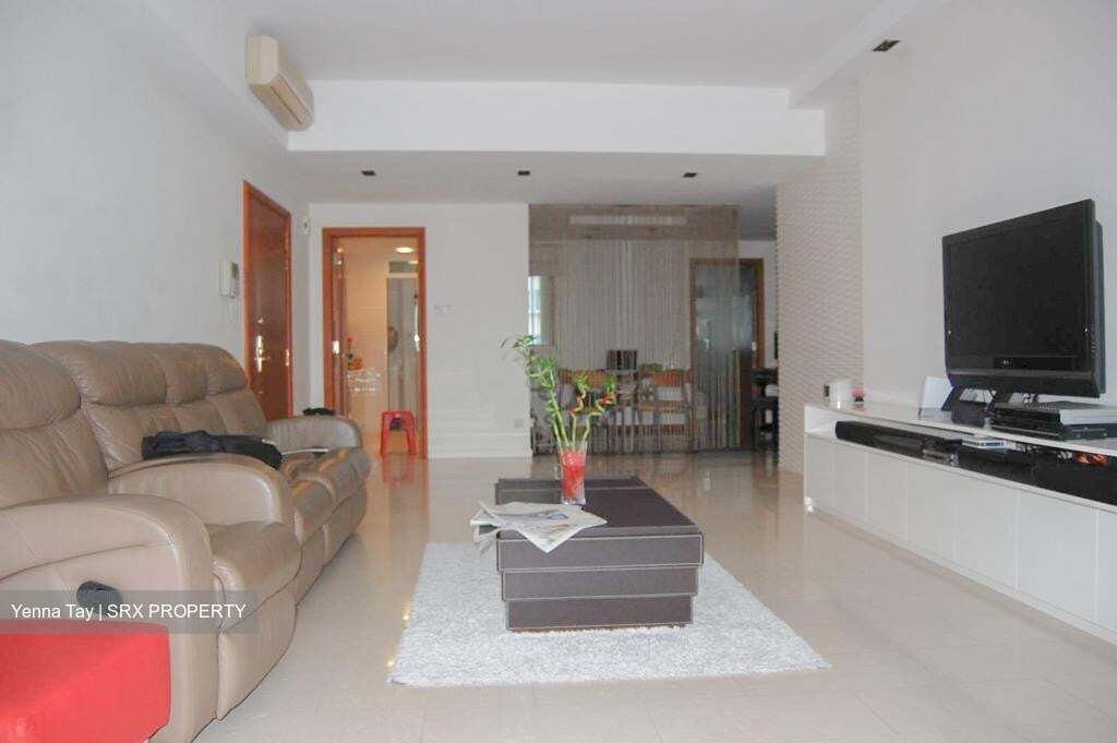 Costa Del Sol (D16), Condominium For Sale 95293491